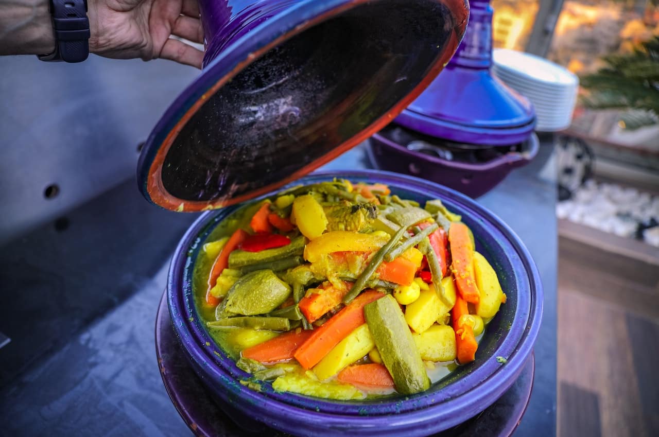 10 Best Clay Pots for Cooking in 2023